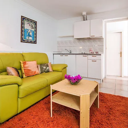 Villa Antonia By Interhome Calp